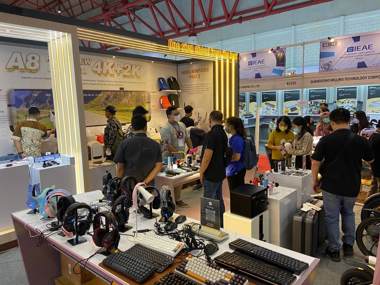 MIBO activation crowd at exhibition